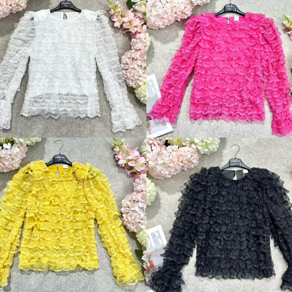 
                  
                    https://reginastore.net/products/camicette-vintage-lace-ruffle-blouse?variant=48072605630792
                  
                
