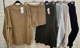 https://reginastore.net/collections/ultimi-arrivi/products/completo-maglione-ampio-e-shorts-in-lana-a-costine