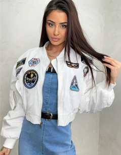https://reginastore.net/collections/ultimi-arrivi/products/giubbotto-bomber-koreano-emblematico